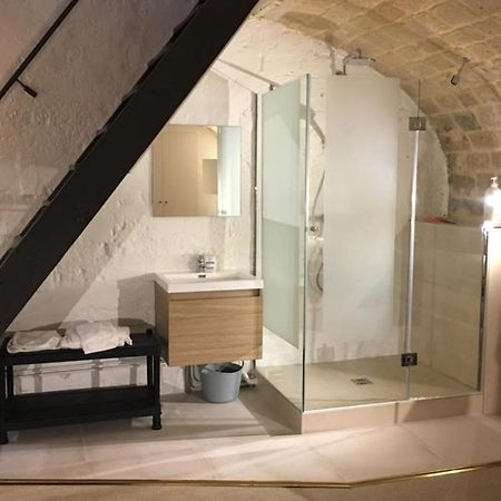 Spacious Loft At 2 Steps From The Chocolate Museum Paris Exterior foto
